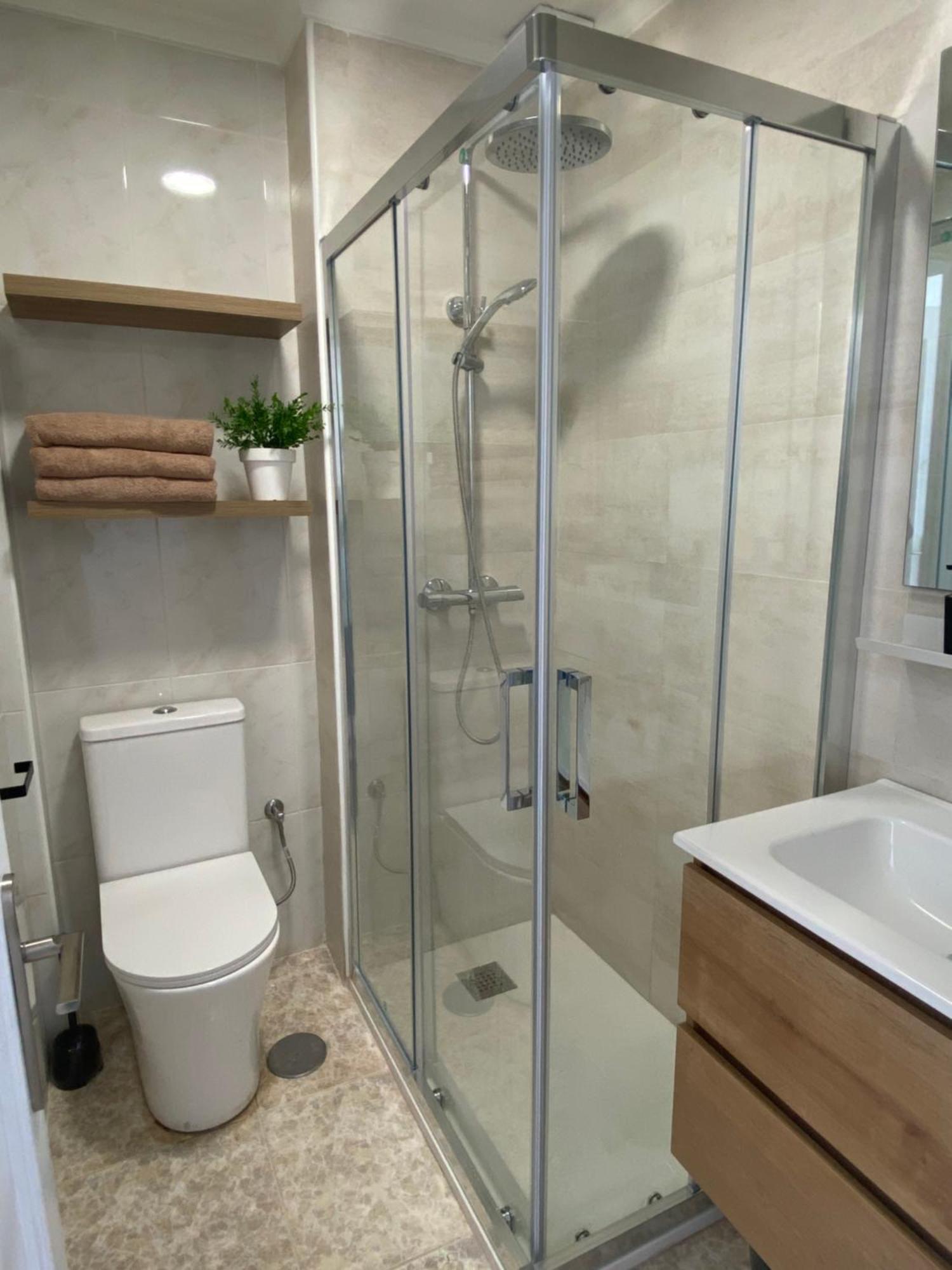 Apartamento Nuevo Zona General Davila Cerca De Las Playas De 산탄데르 외부 사진